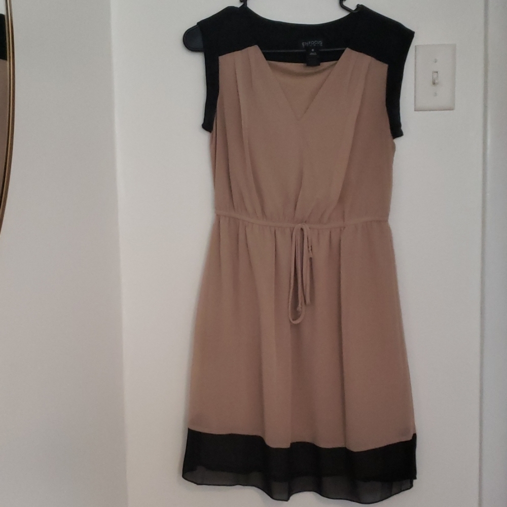 Women's Sleeveless Dress